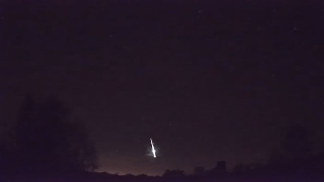 AMS16 meteor