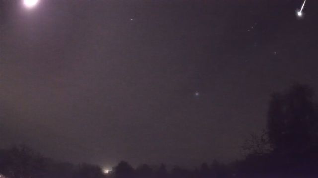 AMS16 meteor