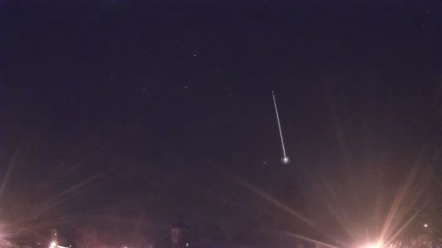 AMS16 meteor