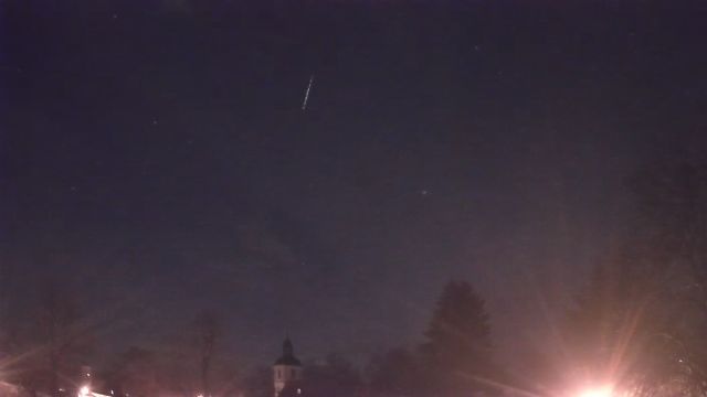 AMS16 meteor