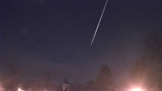 AMS16 meteor