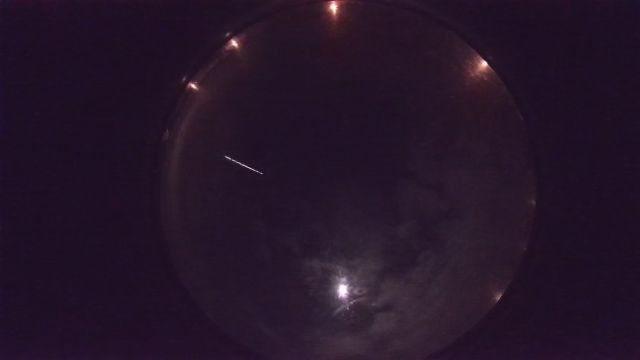AMS16 meteor