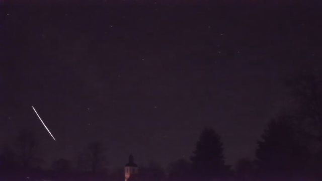 AMS16 meteor