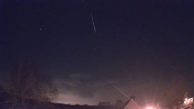 AMS16 meteor