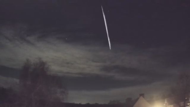 AMS16 meteor