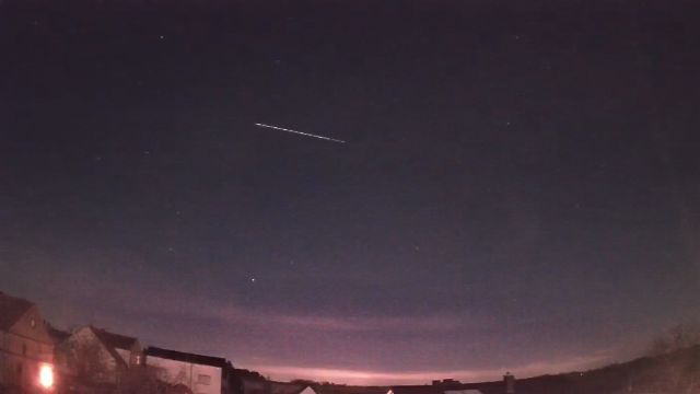 AMS16 meteor
