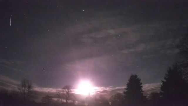 AMS16 meteor
