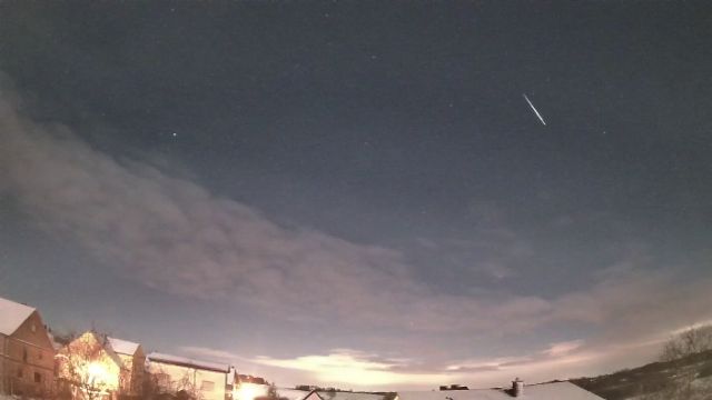 AMS16 meteor