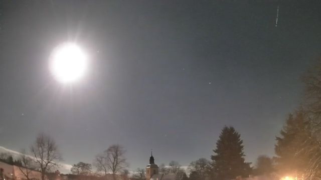AMS16 meteor