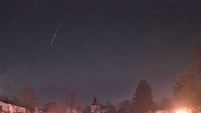AMS16 meteor