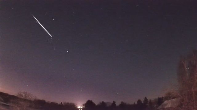 AMS16 meteor