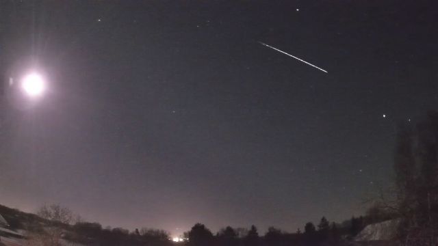 AMS16 meteor