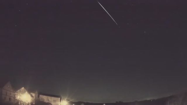 AMS16 meteor
