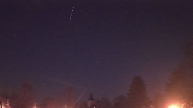 AMS16 meteor