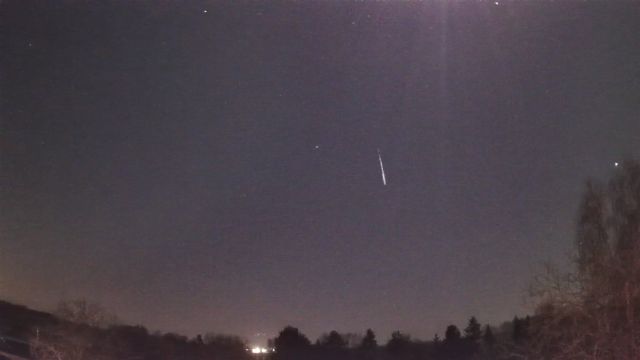 AMS16 meteor