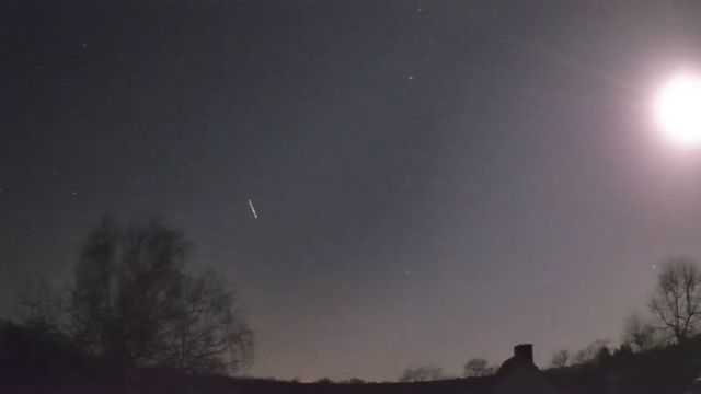 AMS16 meteor