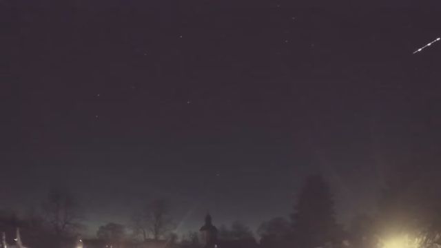 AMS16 meteor