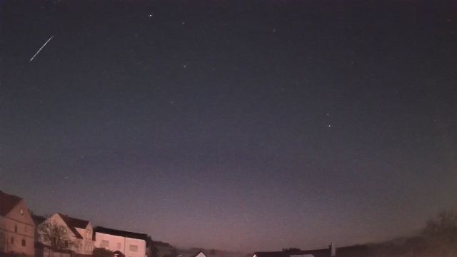 AMS16 meteor