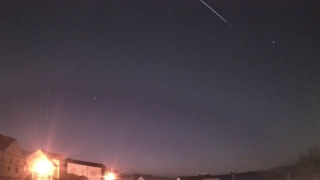 AMS16 meteor