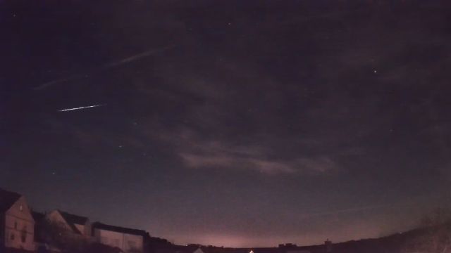 AMS16 meteor