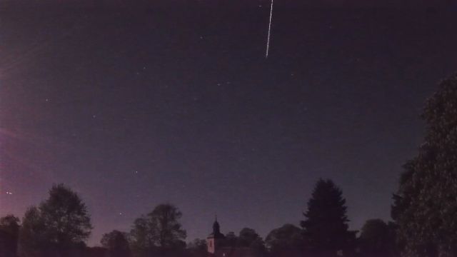 AMS16 meteor