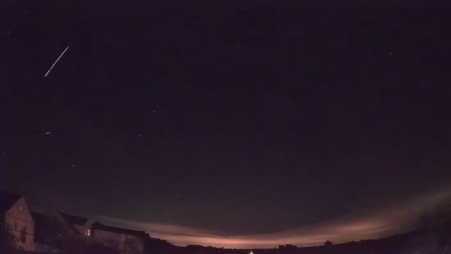 AMS16 meteor