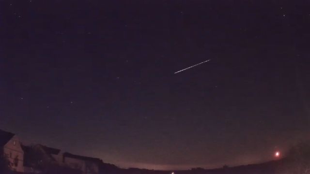 AMS16 meteor