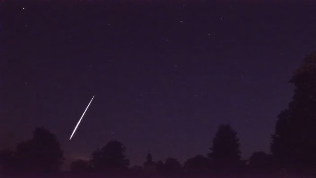 AMS16 meteor