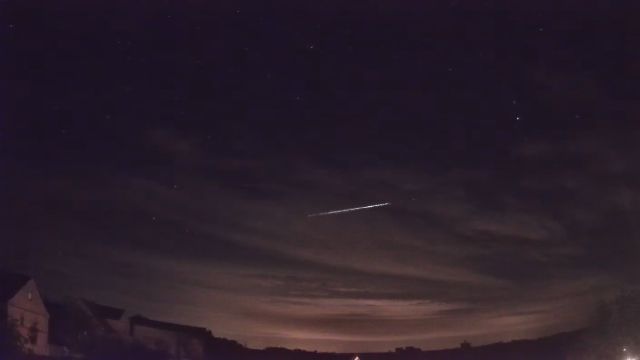 AMS16 meteor
