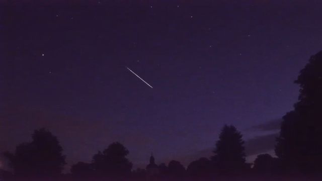 AMS16 meteor