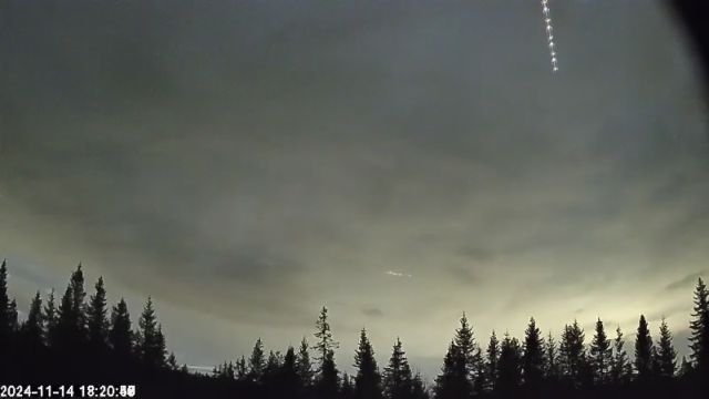 AMS174 meteor