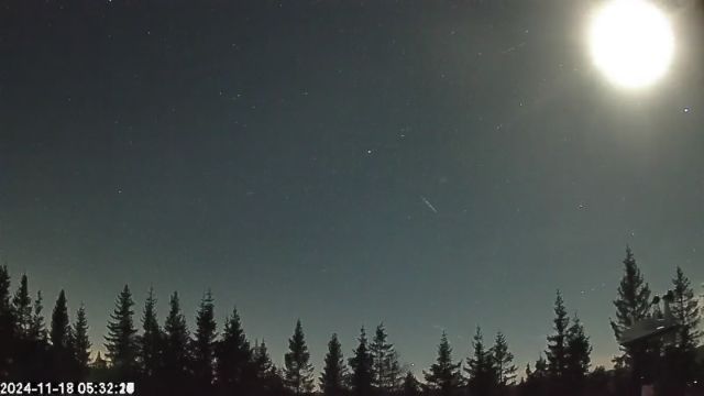 AMS174 meteor