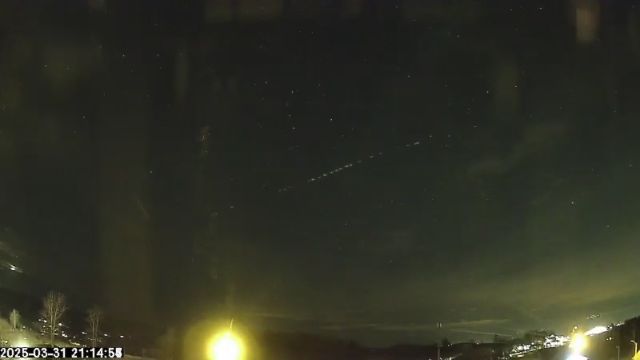 AMS176 meteor