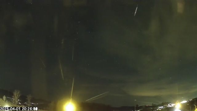 AMS176 meteor