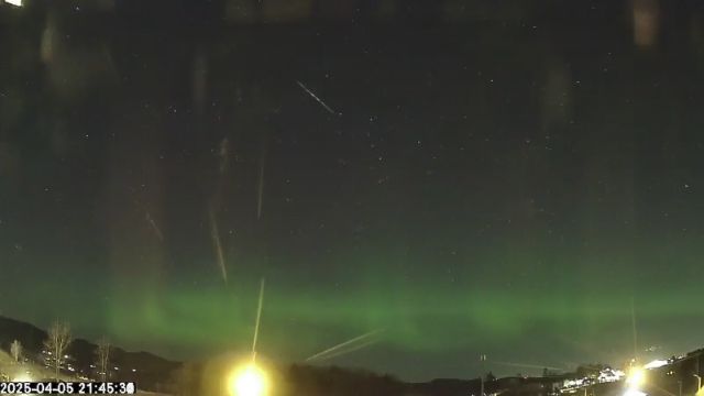 AMS176 meteor