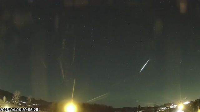 AMS176 meteor