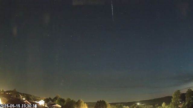 AMS176 meteor