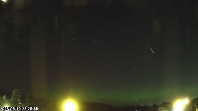 AMS176 meteor