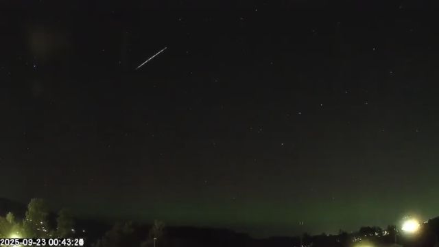 AMS176 meteor