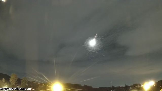 AMS176 meteor