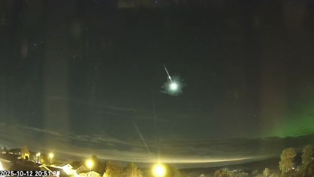 AMS176 meteor