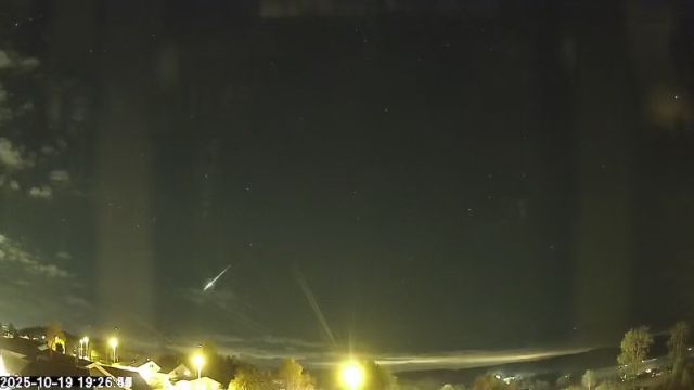 AMS176 meteor