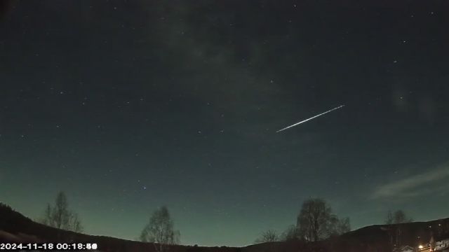 AMS180 meteor