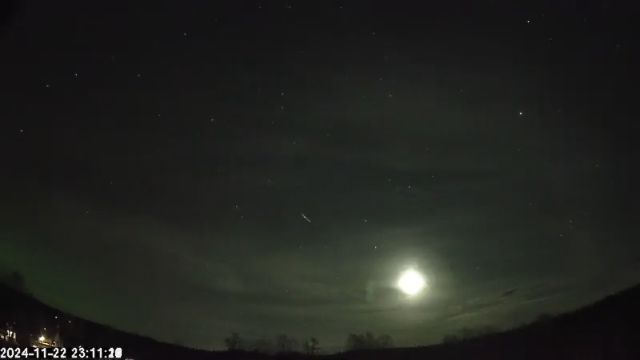 AMS180 meteor