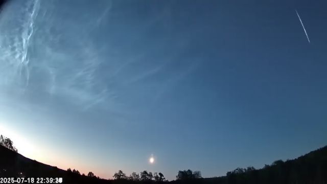 AMS180 meteor