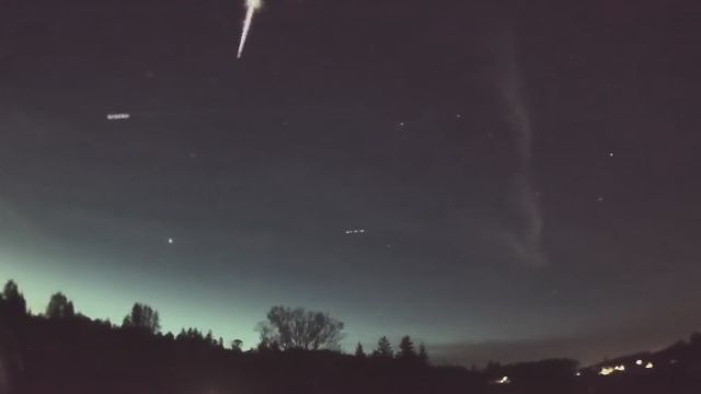 AMS202 meteor