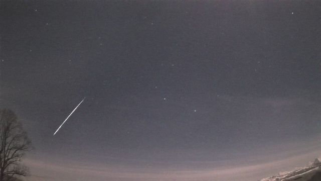 AMS202 meteor