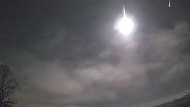 AMS202 meteor