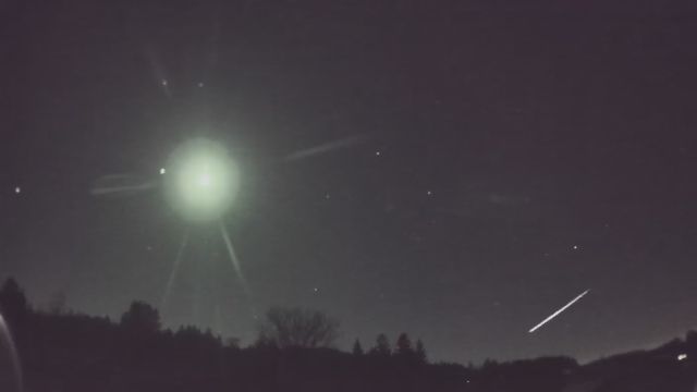 AMS202 meteor