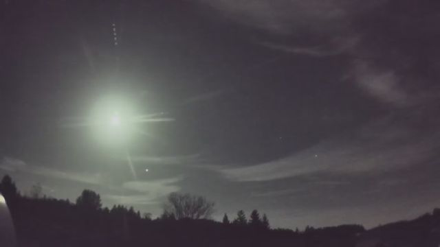 AMS202 meteor